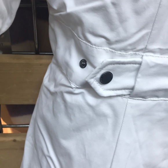 NWT,1 MADISON EXPEDITION Fur Trim parka white - Picture 8 of 17